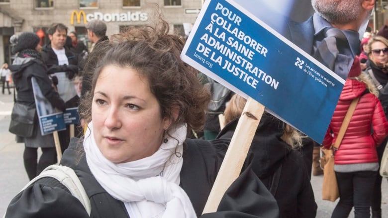 Strike of Quebec lawyers, notaries leaves provincial lawmakers in the lurch
