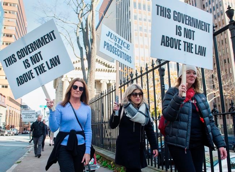 N.S. government to return to talks with Crowns, as controversial law paused